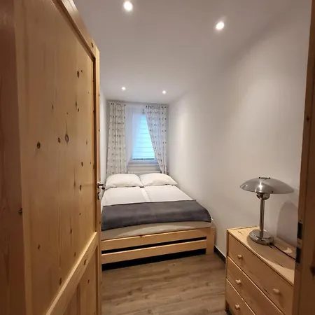 U Janicka Lägenhet *