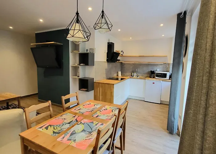 U Janicka アパート